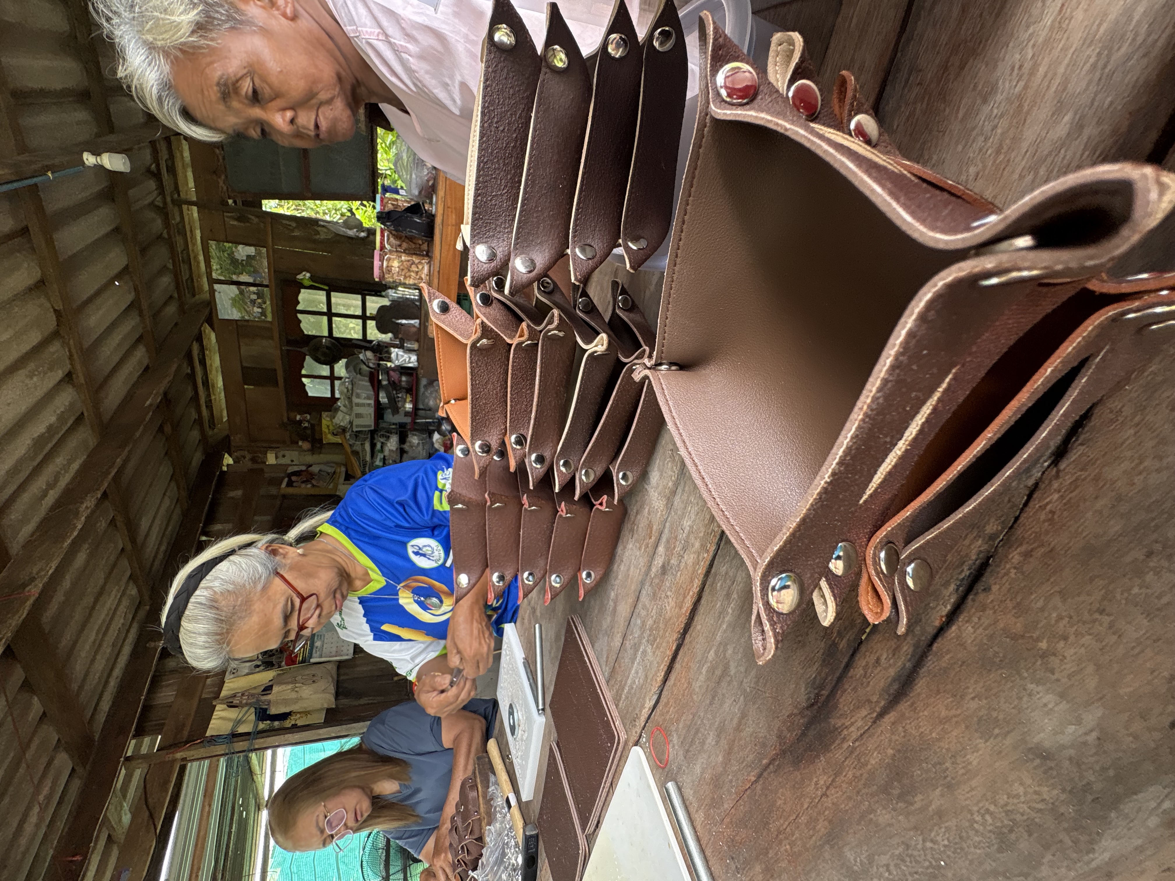Kit assembly with hammer and rivet setter